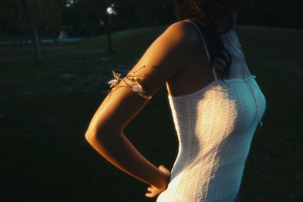 Her Kombine Uyum: Ayarlanabilir Kol Bileziği Modelleriyle Günlük ve Özel Şıklık