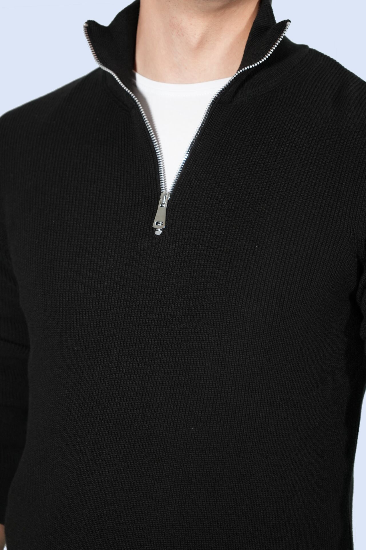 Siyah Zip Yaka Triko