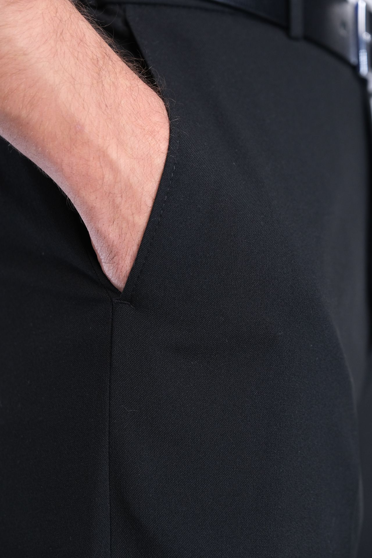 Siyah Kumaş Pantolon