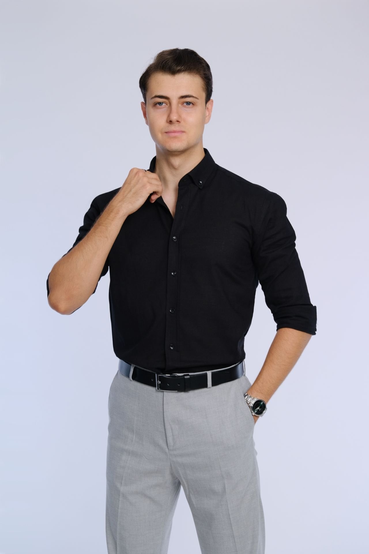 Siyah Gömlek Klasik Yaka