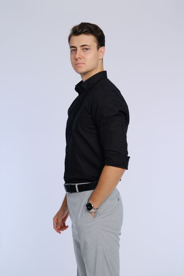 Siyah Gömlek Klasik Yaka