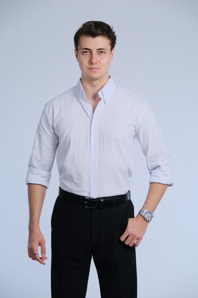 Beyaz Gömlek Klasik Yaka