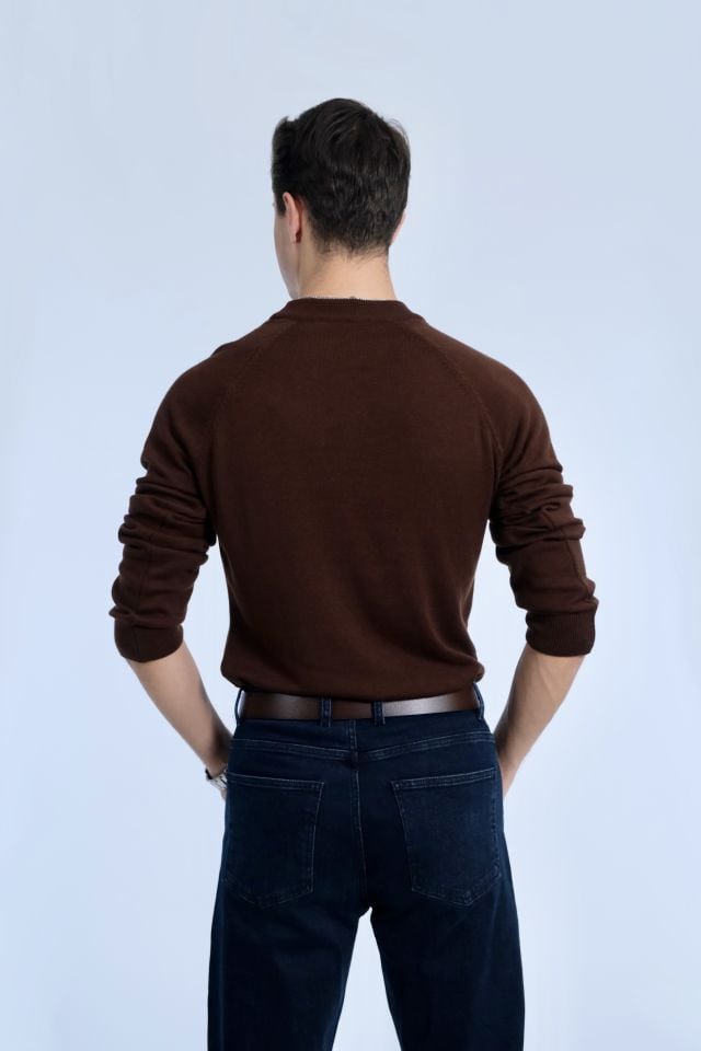 Çeyrek Boğazlı Kahverengi Triko