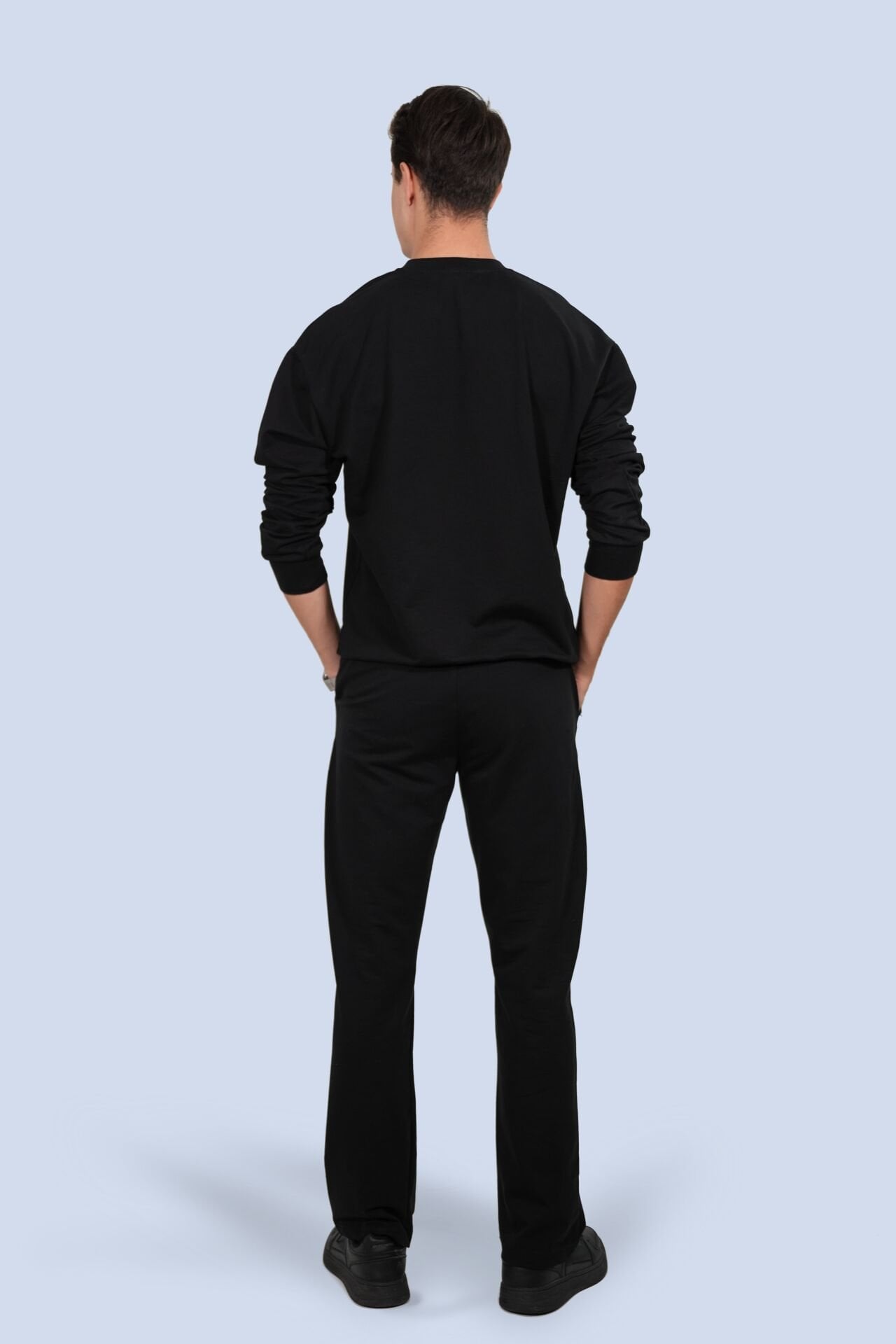 Siyah Mevsimlik Eşofman Takımı