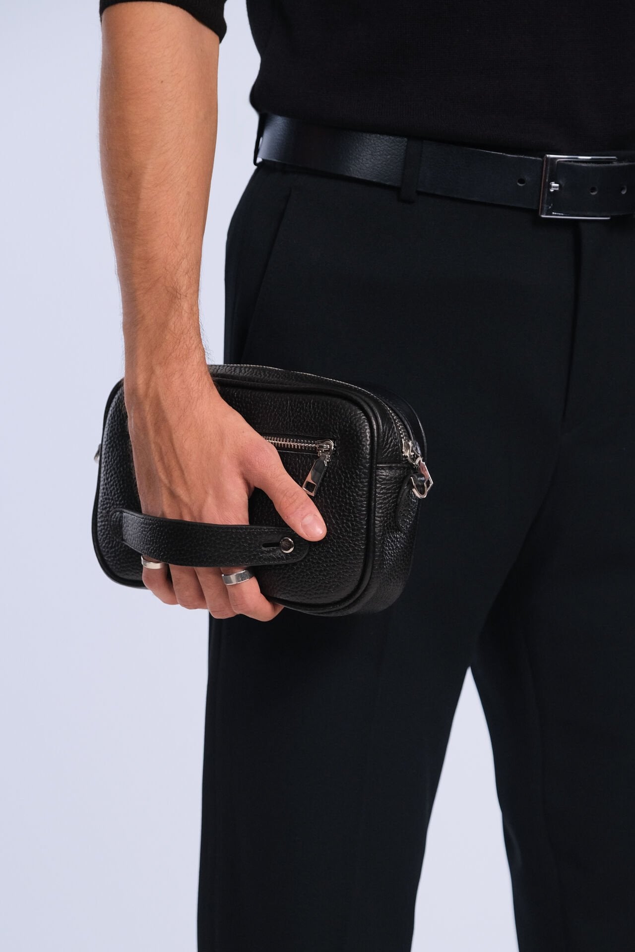 Siyah Deri El Çantası V/2.0