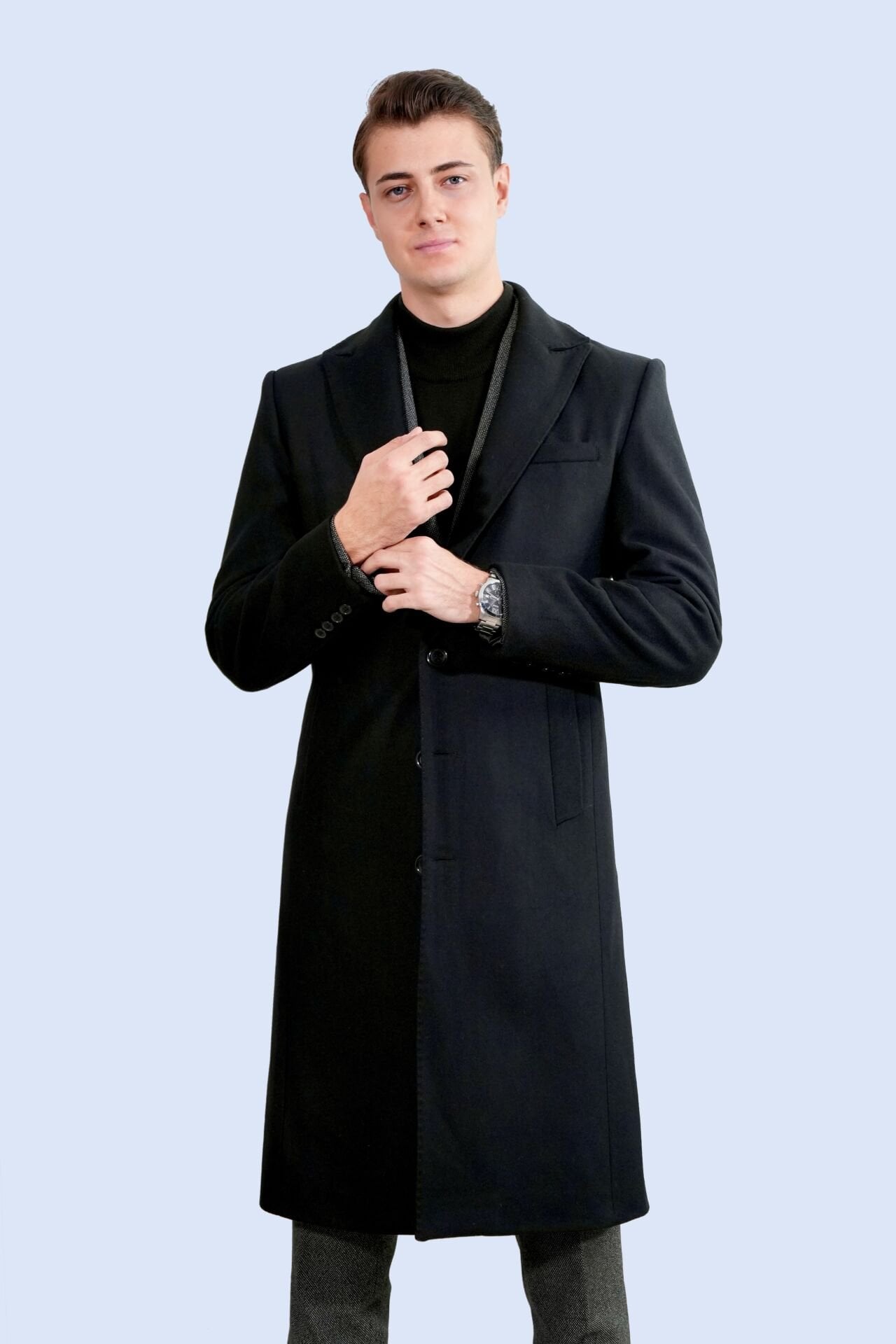 Siyah Yünlü Kaban | Manovam