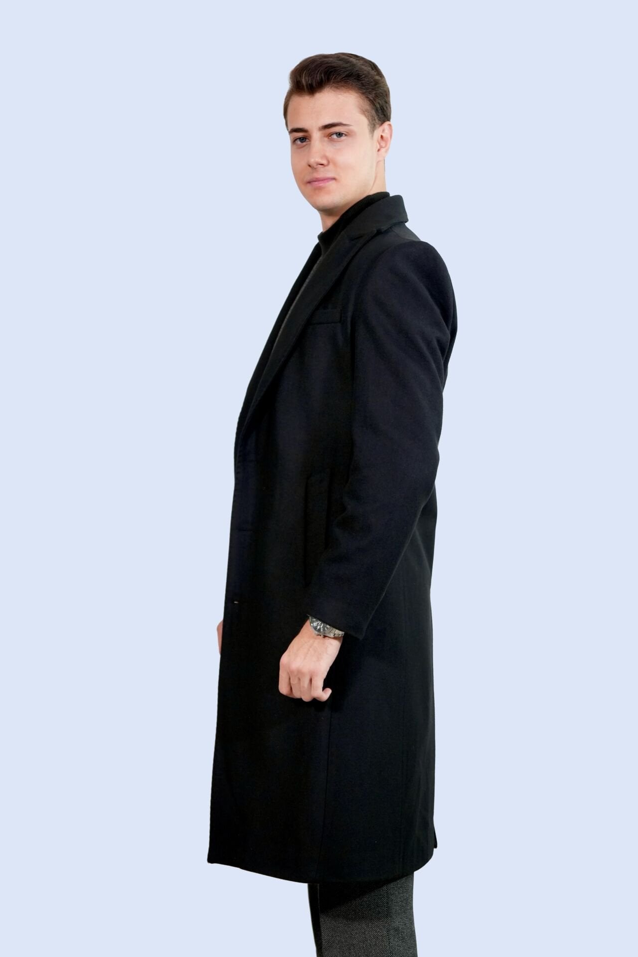 Siyah Yünlü Kaban | Manovam