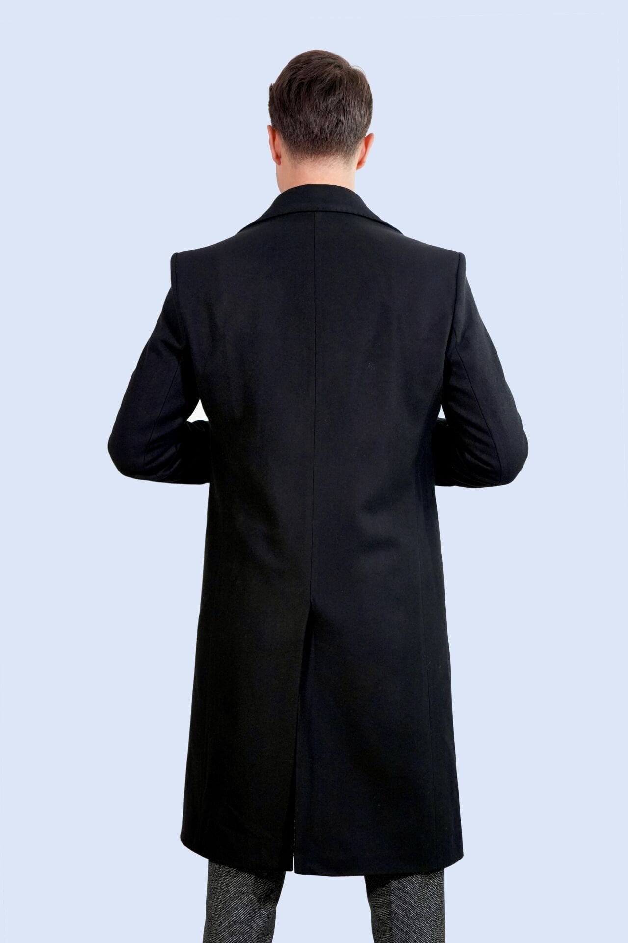 Siyah Yünlü Kaban | Manovam