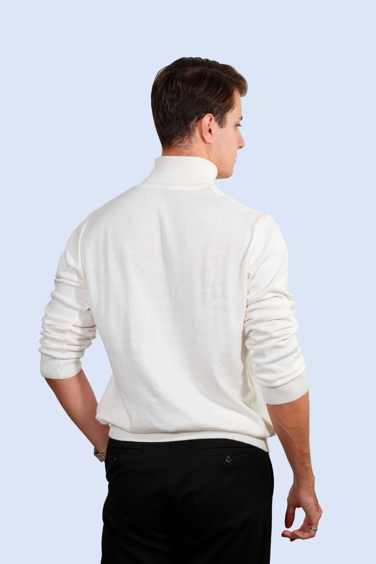 Ekru Tam Boğazlı Triko