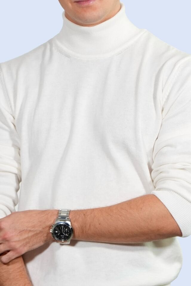 Ekru Tam Boğazlı Triko